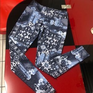 Onzie Graphic Yoga leggings,S/M